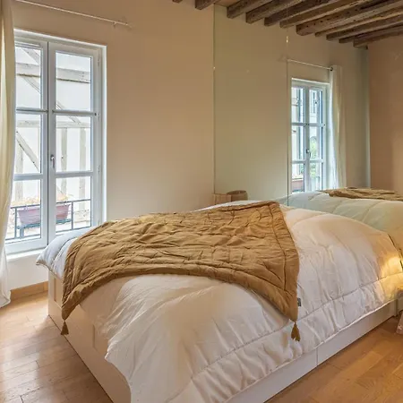 L'instant Cathedrale 2 - Hypercentre - 2 Pers * Troyes